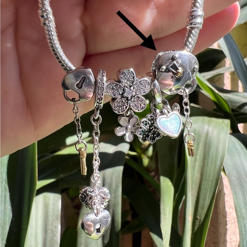 Two-Tone Heart Padlock & Key Charm - Picture 9 of 16